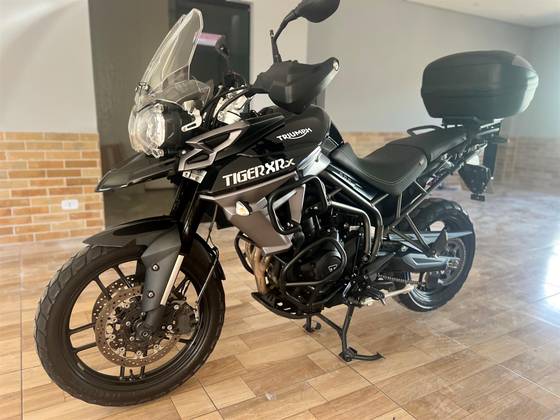 TRIUMPH TIGER 800 XRX 